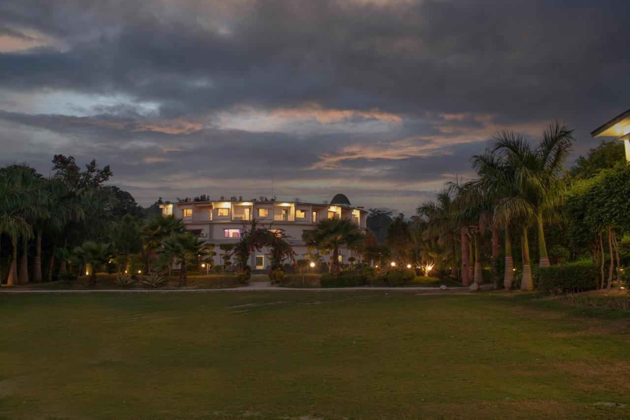 The Tattwaa Corbett Spa And Resort Rāmnagar Eksteriør bilde